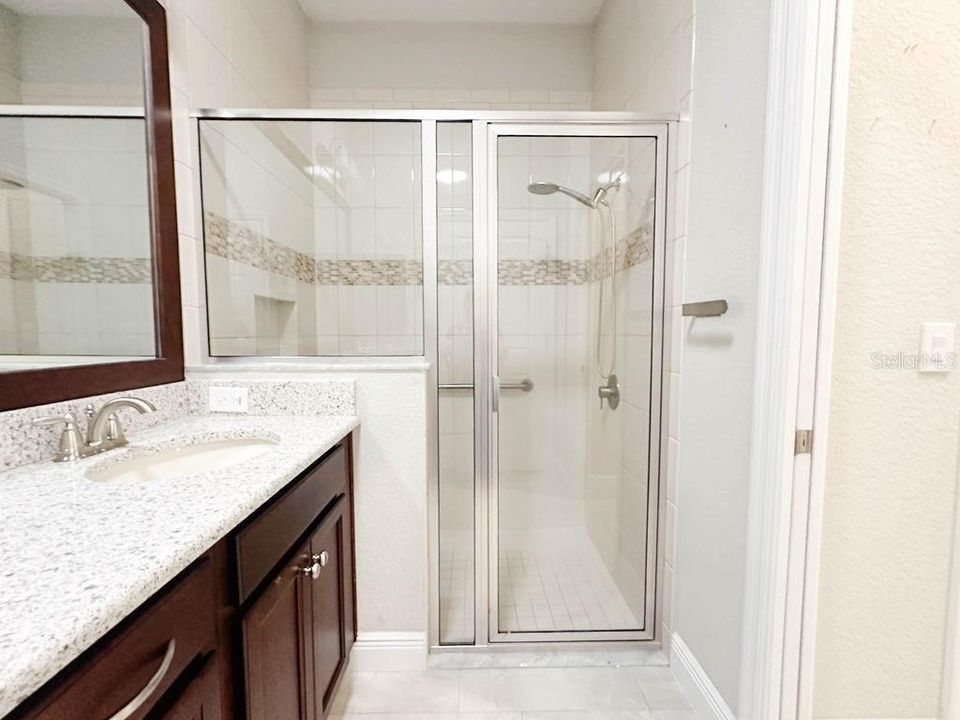 На продажу: $529,000 (2 спален, 2 ванн, 1704 Квадратных фут)