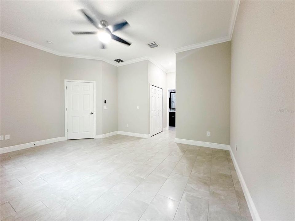 На продажу: $529,000 (2 спален, 2 ванн, 1704 Квадратных фут)