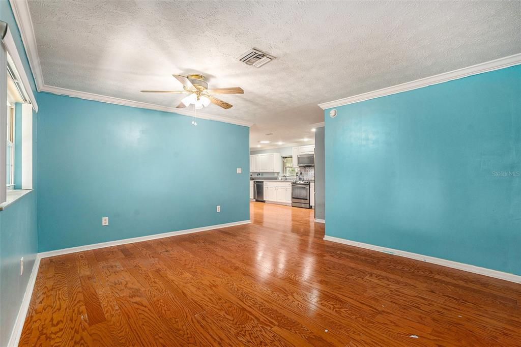 For Sale: $259,900 (2 beds, 2 baths, 1794 Square Feet)