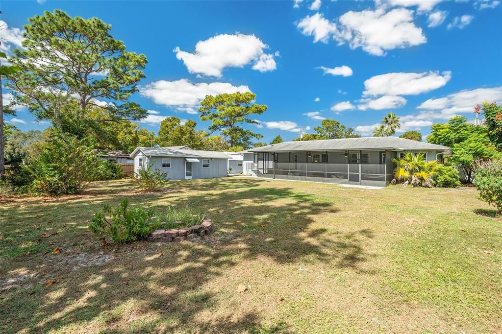 For Sale: $259,900 (2 beds, 2 baths, 1794 Square Feet)