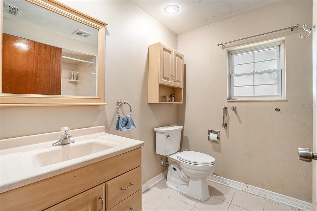 For Sale: $259,900 (2 beds, 2 baths, 1794 Square Feet)