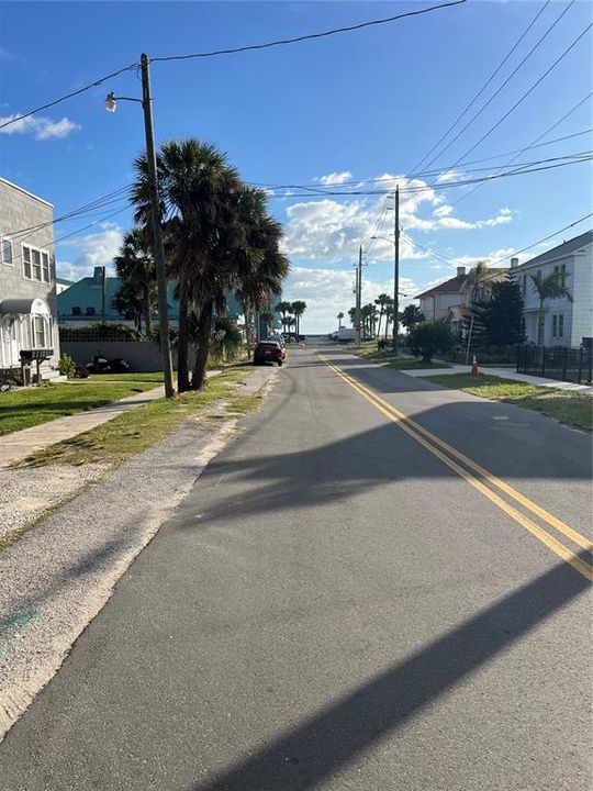 For Rent: $1,700 (2 beds, 2 baths, 1125 Square Feet)