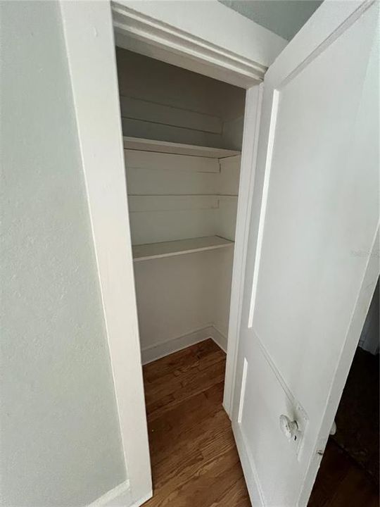 For Rent: $1,700 (2 beds, 2 baths, 1125 Square Feet)