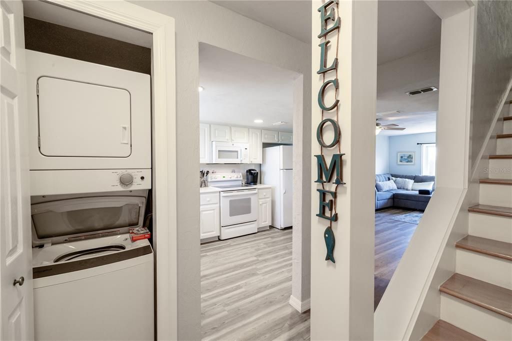 待售: $364,900 (2 贝兹, 2 浴室, 1190 平方英尺)