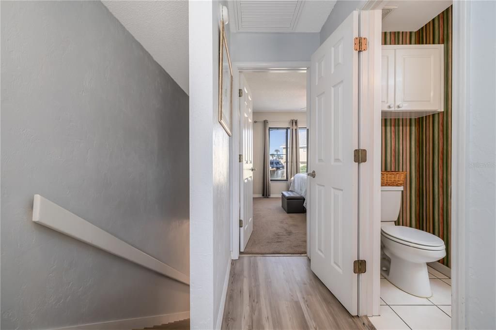 待售: $364,900 (2 贝兹, 2 浴室, 1190 平方英尺)