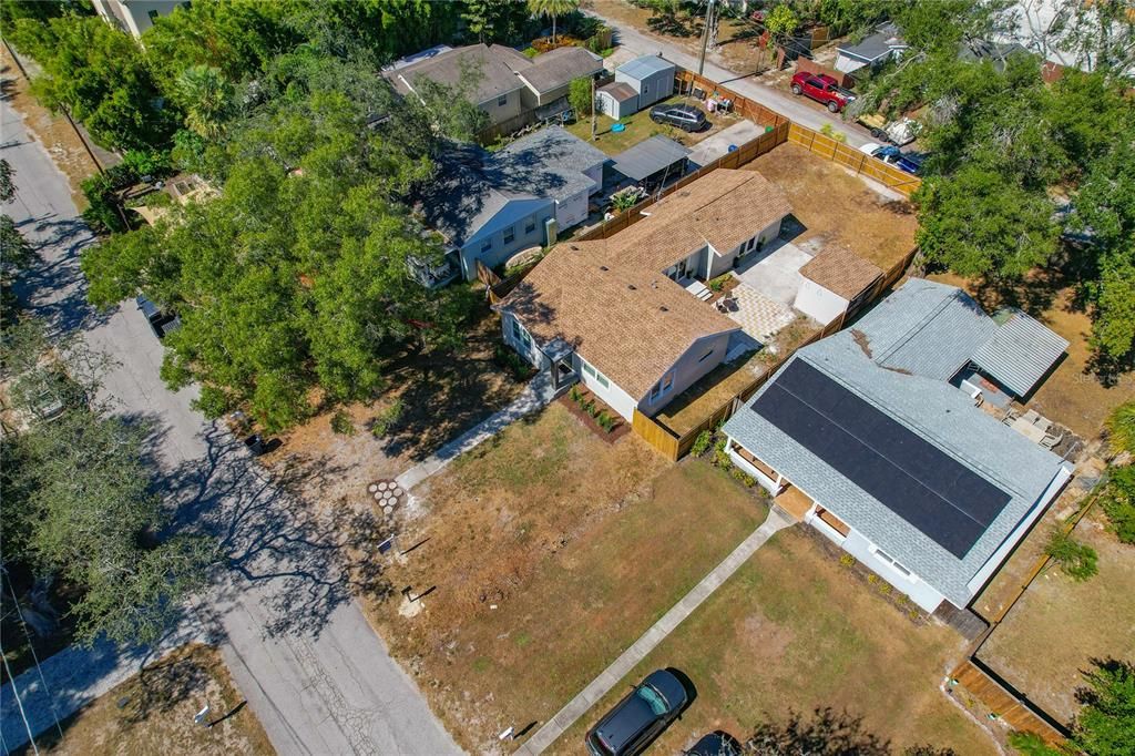 For Sale: $449,800 (4 beds, 2 baths, 1552 Square Feet)