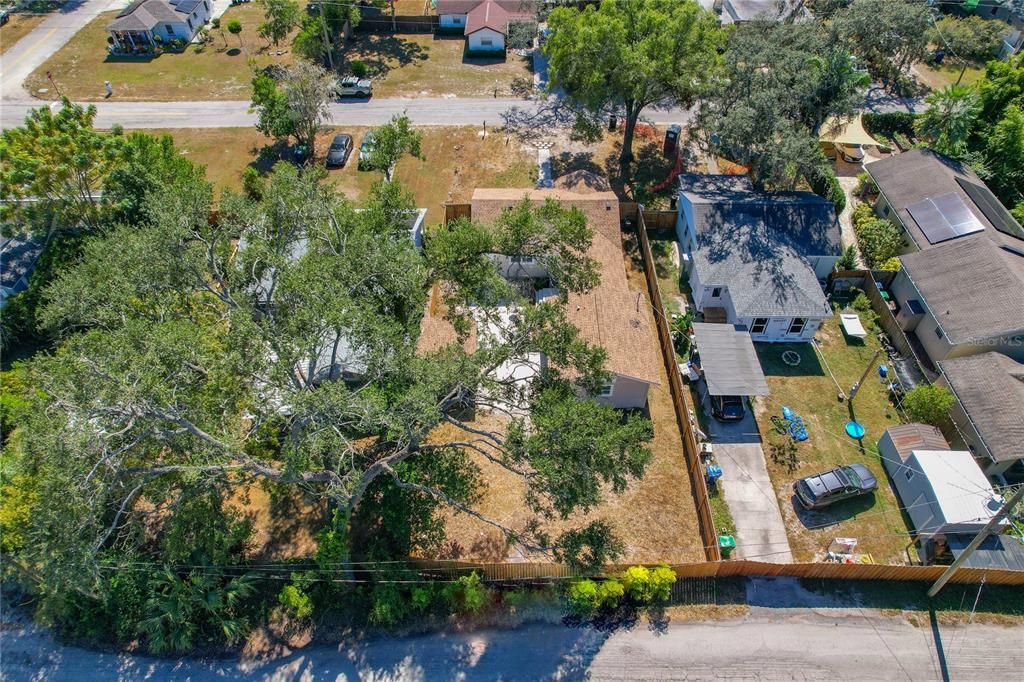 For Sale: $449,800 (4 beds, 2 baths, 1552 Square Feet)