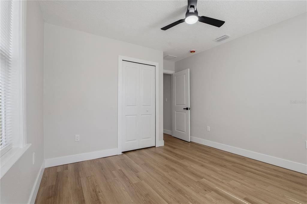 For Sale: $449,800 (4 beds, 2 baths, 1552 Square Feet)