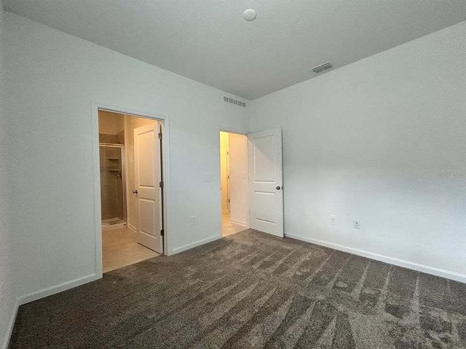 En Renta: $1,450 (1 camas, 1 baños, 2120 Pies cuadrados)