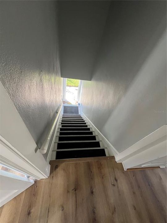 For Rent: $1,200 (1 beds, 1 baths, 557 Square Feet)