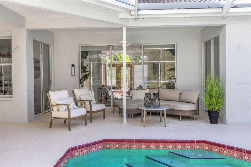 Active With Contract: $775,000 (3 beds, 3 baths, 2474 Square Feet)