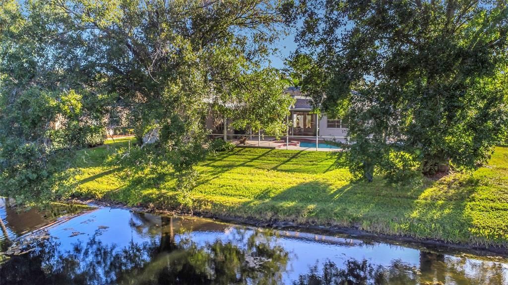 Active With Contract: $775,000 (3 beds, 3 baths, 2474 Square Feet)