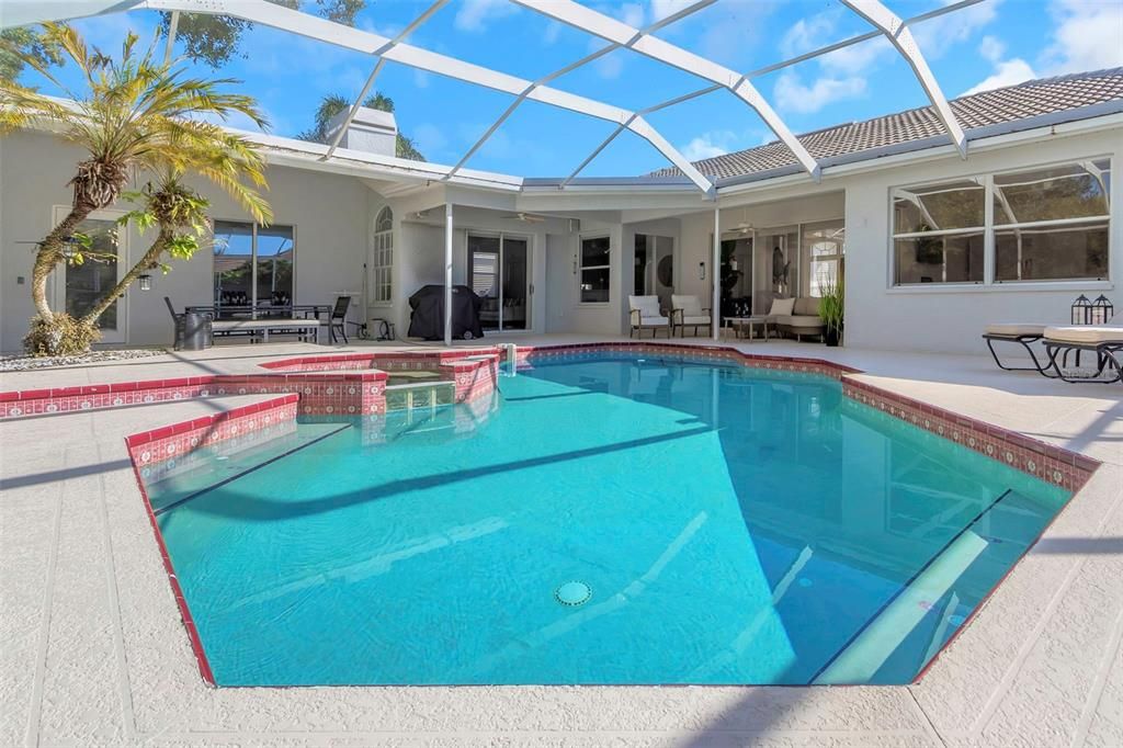 Active With Contract: $775,000 (3 beds, 3 baths, 2474 Square Feet)