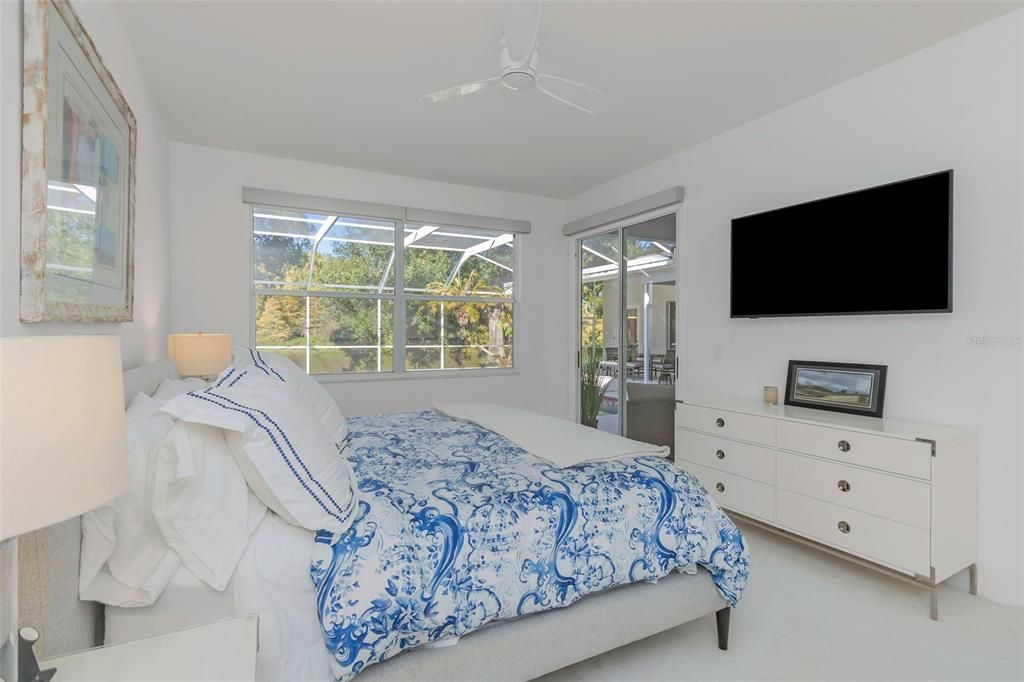 Active With Contract: $775,000 (3 beds, 3 baths, 2474 Square Feet)