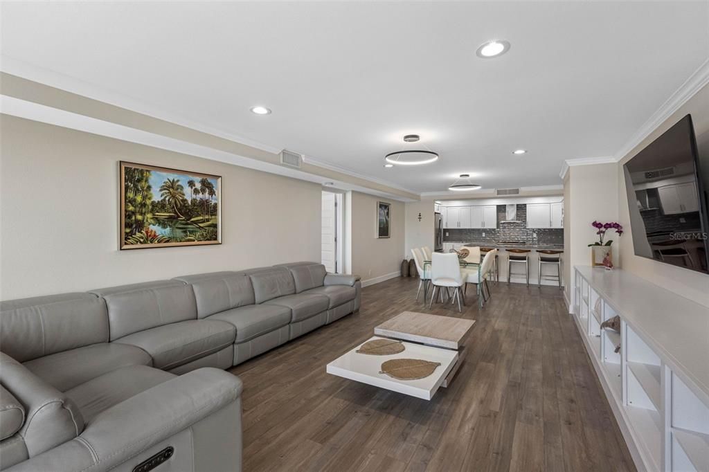 For Rent: $4,200 (3 beds, 2 baths, 1624 Square Feet)