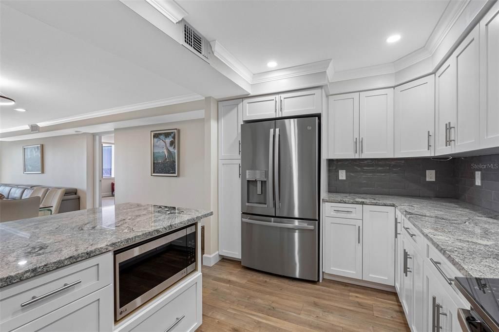 For Rent: $4,200 (3 beds, 2 baths, 1624 Square Feet)