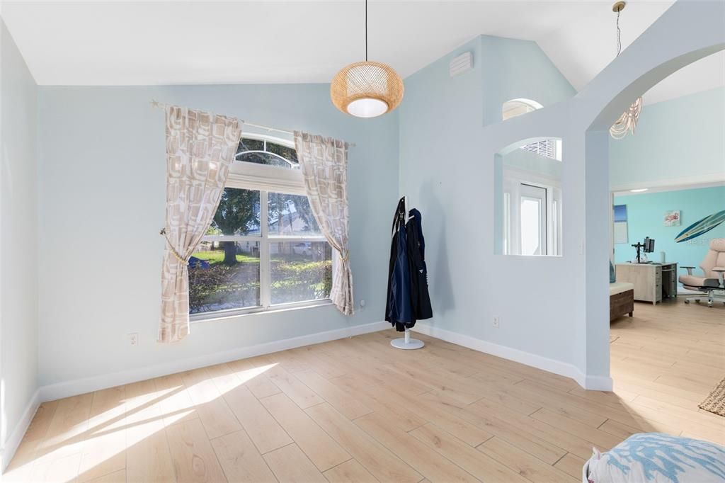 Active With Contract: $450,000 (3 beds, 2 baths, 1791 Square Feet)