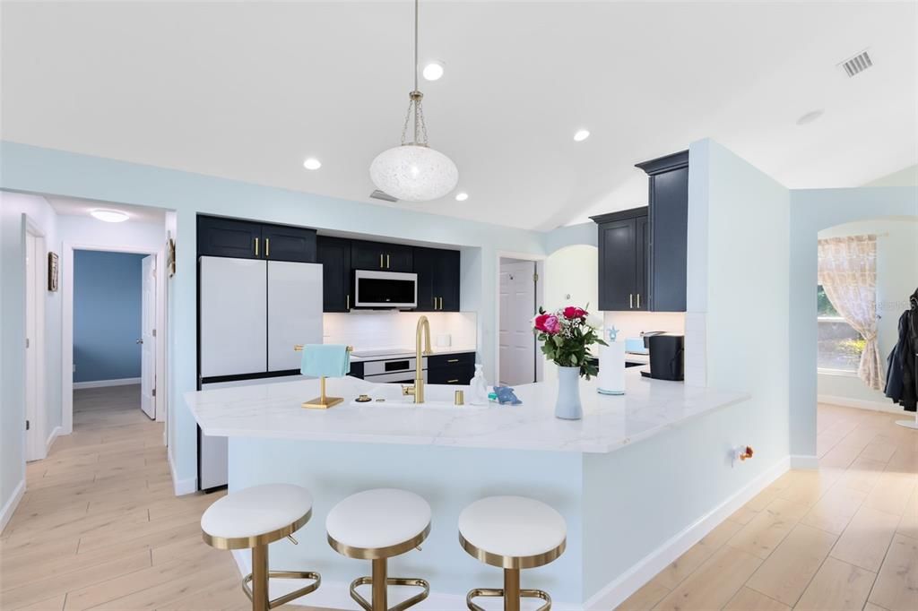 Active With Contract: $450,000 (3 beds, 2 baths, 1791 Square Feet)