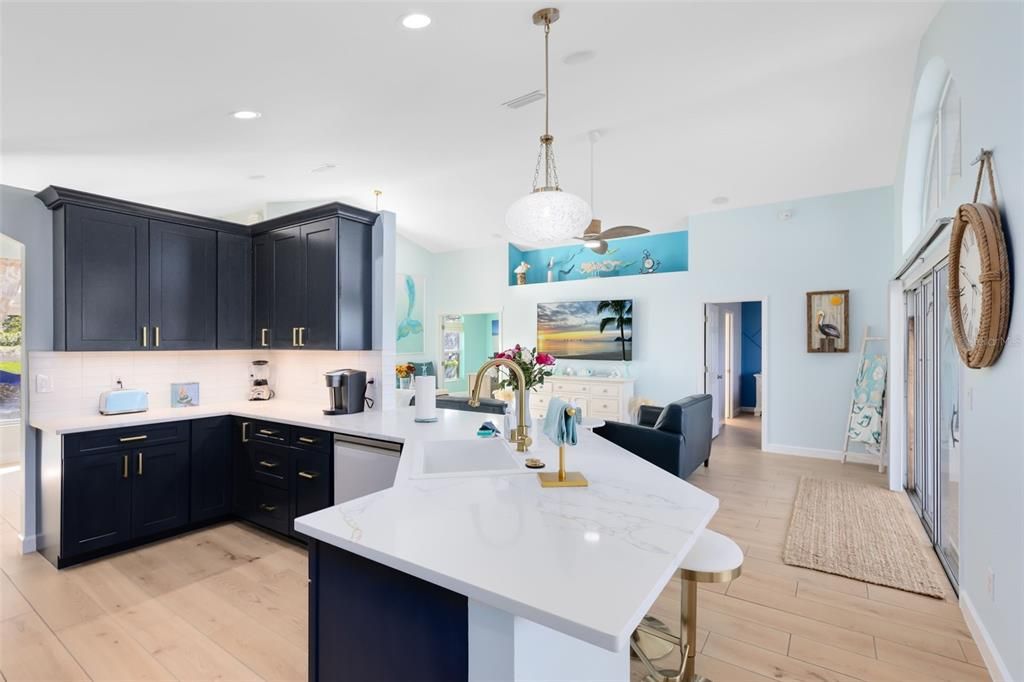 Active With Contract: $450,000 (3 beds, 2 baths, 1791 Square Feet)