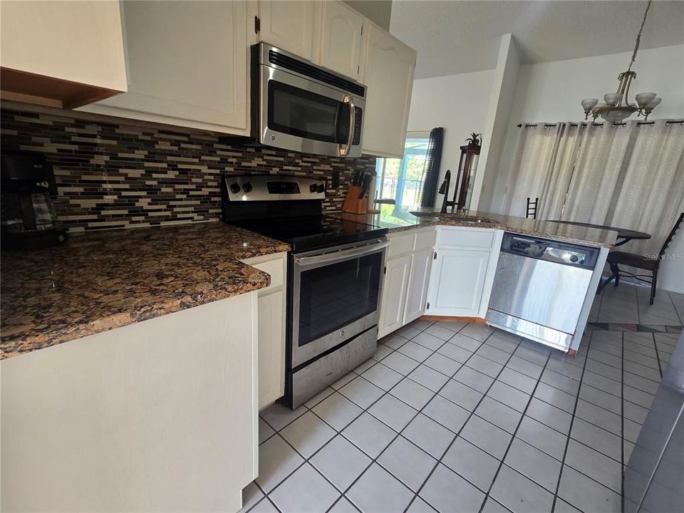 For Sale: $620,000 (4 beds, 2 baths, 2073 Square Feet)