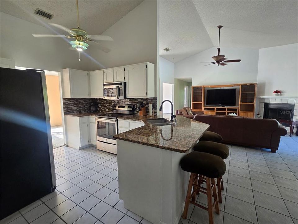 For Sale: $620,000 (4 beds, 2 baths, 2073 Square Feet)