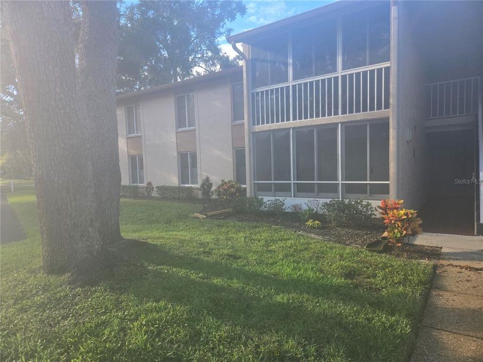 Recently Rented: $1,700 (2 beds, 2 baths, 1388 Square Feet)