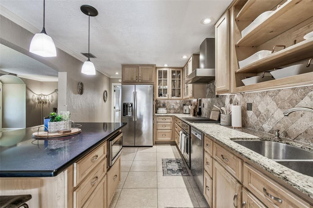 For Sale: $480,000 (3 beds, 2 baths, 1806 Square Feet)