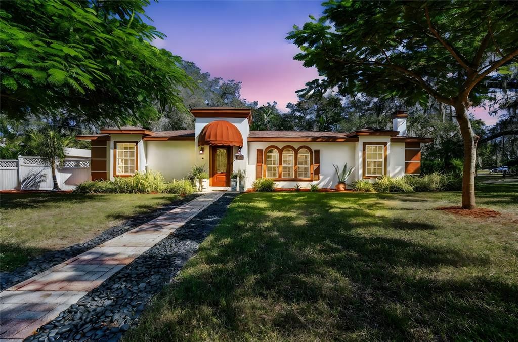 For Sale: $480,000 (3 beds, 2 baths, 1806 Square Feet)