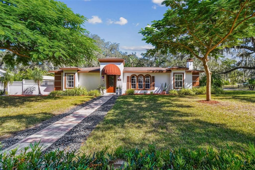 For Sale: $480,000 (3 beds, 2 baths, 1806 Square Feet)