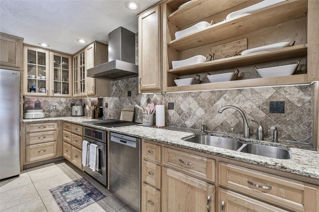 For Sale: $480,000 (3 beds, 2 baths, 1806 Square Feet)