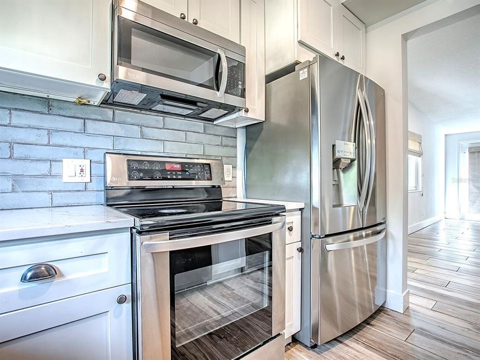 待售: $733,000 (3 贝兹, 2 浴室, 1761 平方英尺)