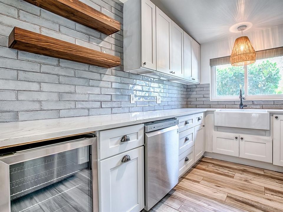 待售: $733,000 (3 贝兹, 2 浴室, 1761 平方英尺)