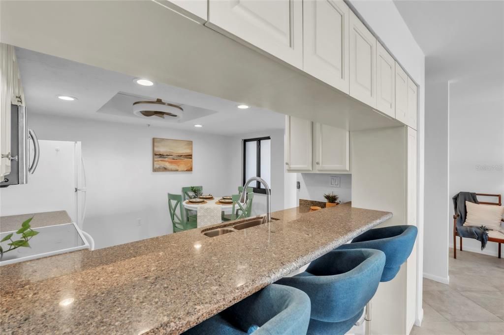 Activo con contrato: $849,000 (2 camas, 2 baños, 1389 Pies cuadrados)