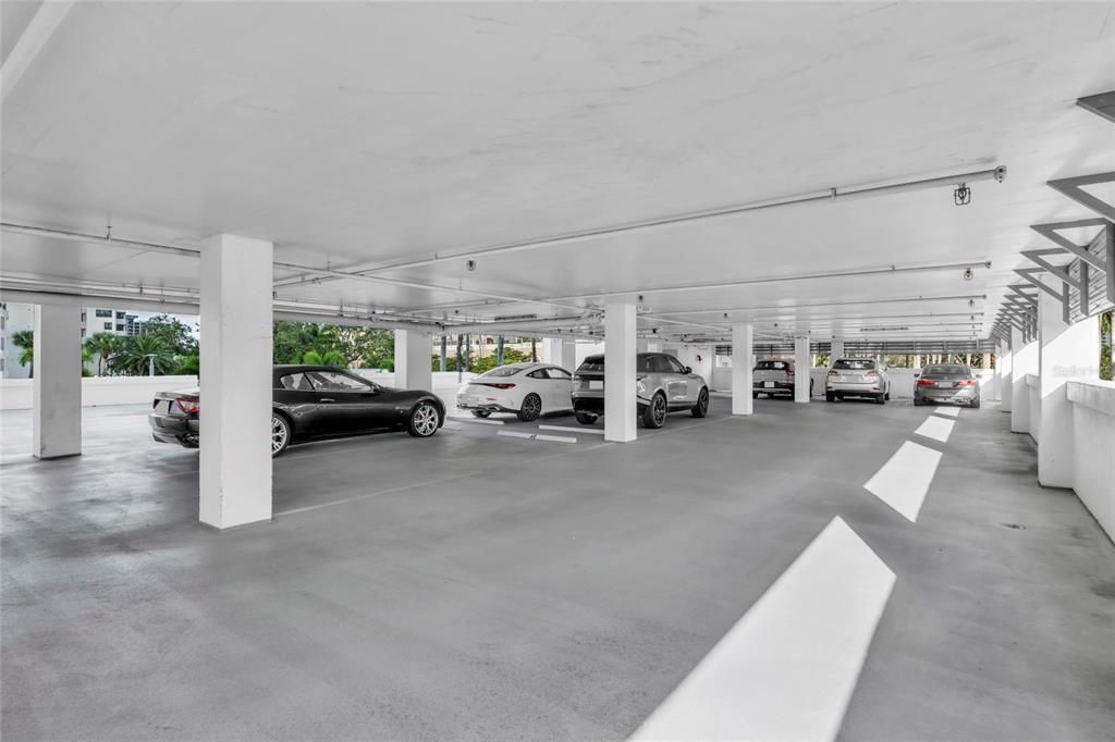 Activo con contrato: $849,000 (2 camas, 2 baños, 1389 Pies cuadrados)