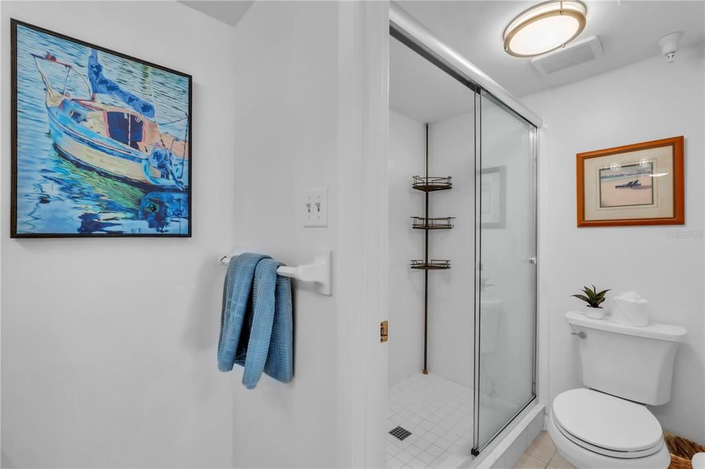 Activo con contrato: $849,000 (2 camas, 2 baños, 1389 Pies cuadrados)