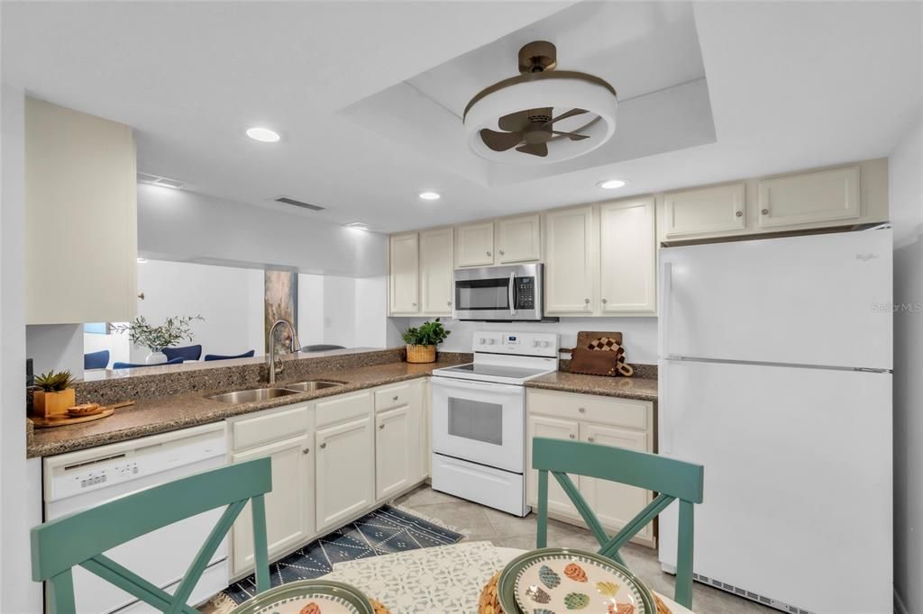 Activo con contrato: $849,000 (2 camas, 2 baños, 1389 Pies cuadrados)