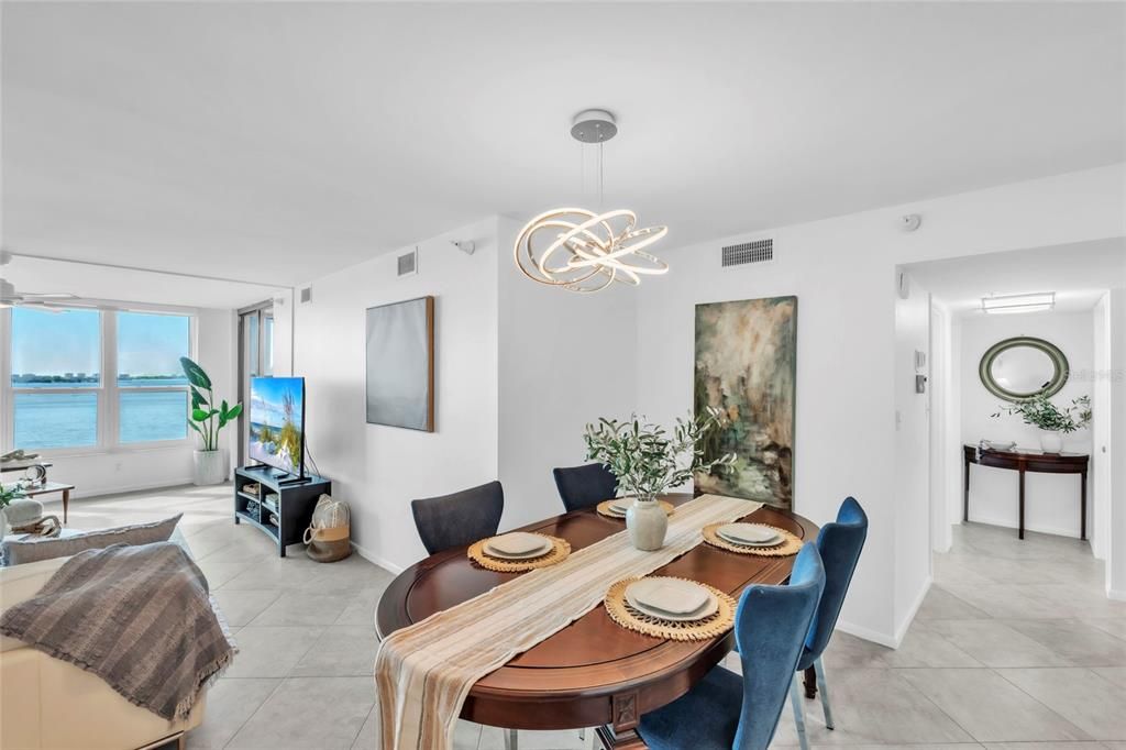 Activo con contrato: $849,000 (2 camas, 2 baños, 1389 Pies cuadrados)