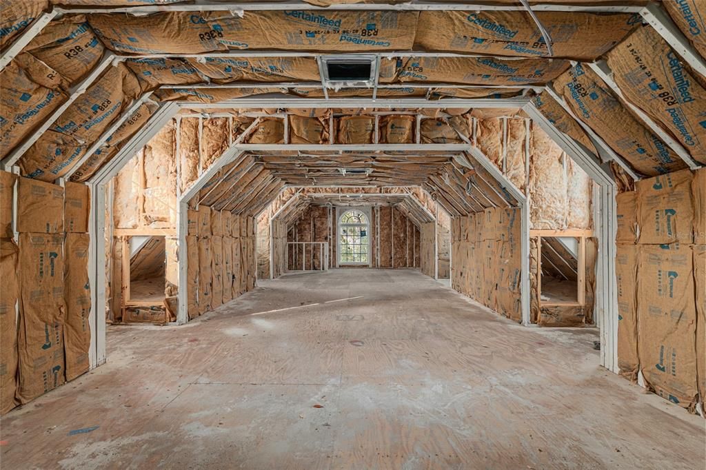 待售: $499,000 (5 贝兹, 4 浴室, 5700 平方英尺)