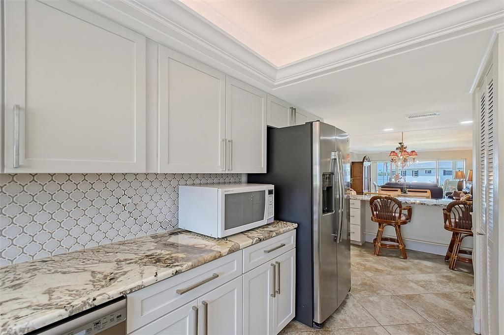 For Sale: $315,000 (2 beds, 2 baths, 1556 Square Feet)