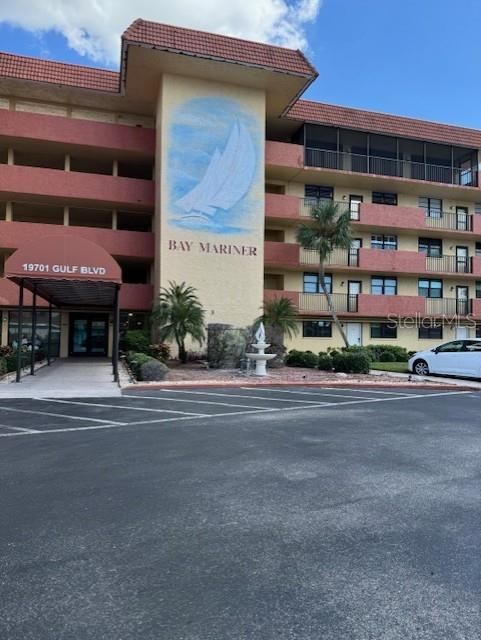 En Renta: $3,800 (2 camas, 2 baños, 935 Pies cuadrados)