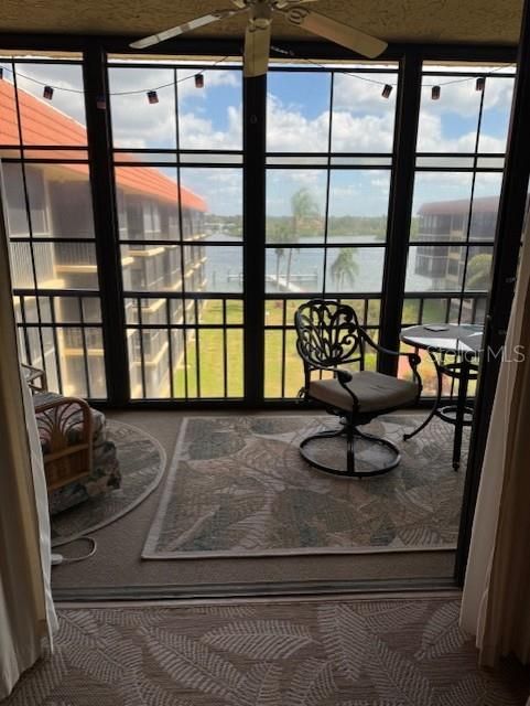 En Renta: $3,800 (2 camas, 2 baños, 935 Pies cuadrados)