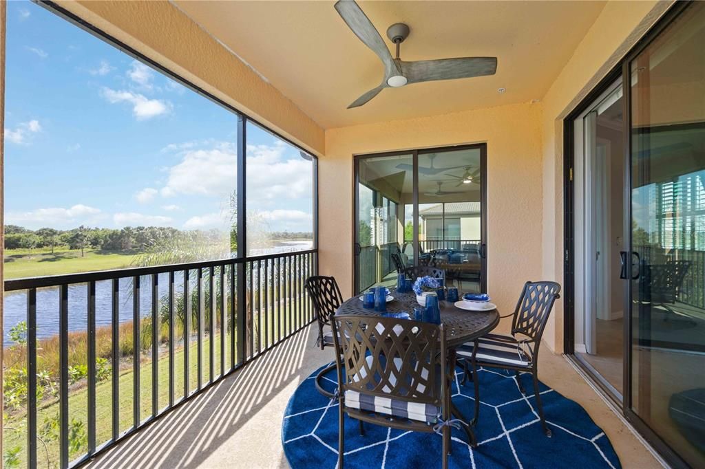 合同活跃: $369,900 (3 贝兹, 2 浴室, 2284 平方英尺)