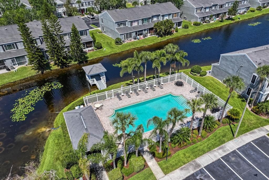 待售: $245,000 (2 贝兹, 2 浴室, 1110 平方英尺)