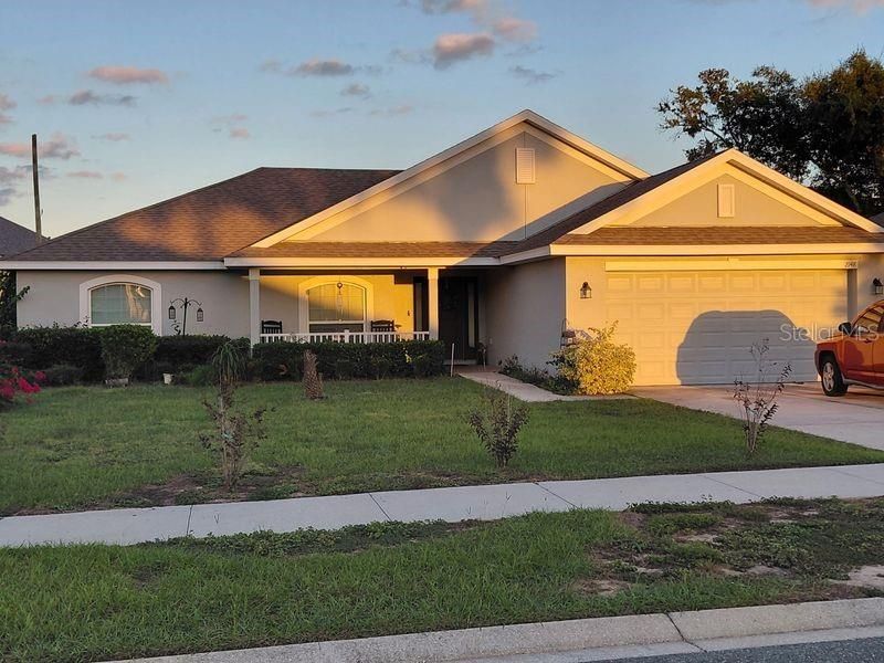 В аренду: $1,975 (4 спален, 2 ванн, 1730 Квадратных фут)