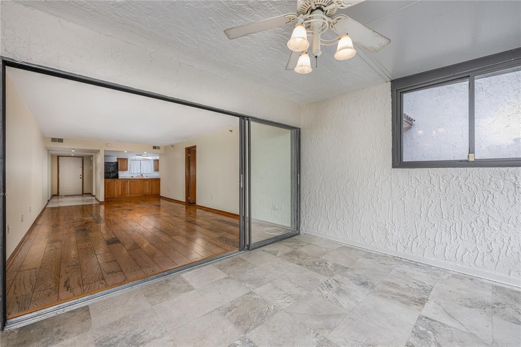 Active With Contract: $220,000 (3 beds, 2 baths, 1443 Square Feet)