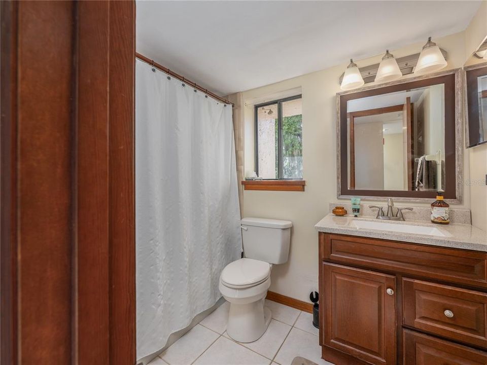 Active With Contract: $220,000 (3 beds, 2 baths, 1443 Square Feet)