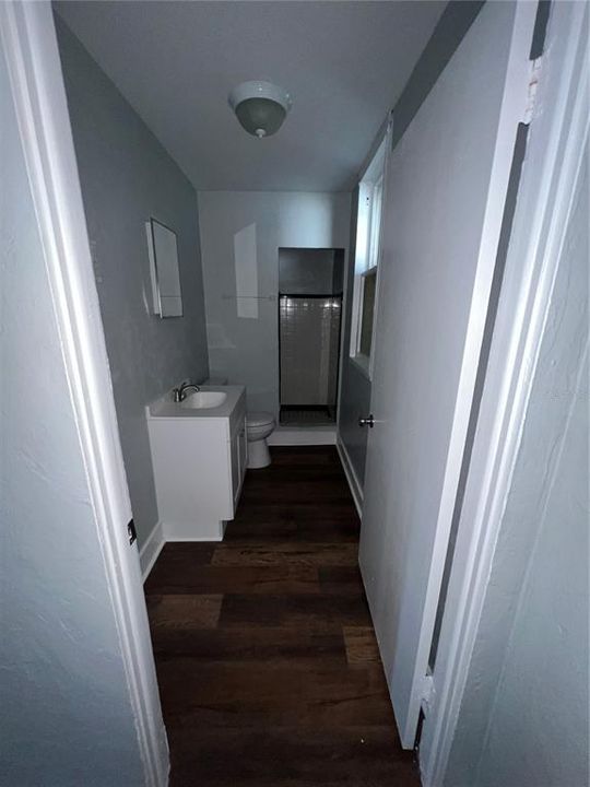 For Rent: $1,450 (3 beds, 1 baths, 1140 Square Feet)