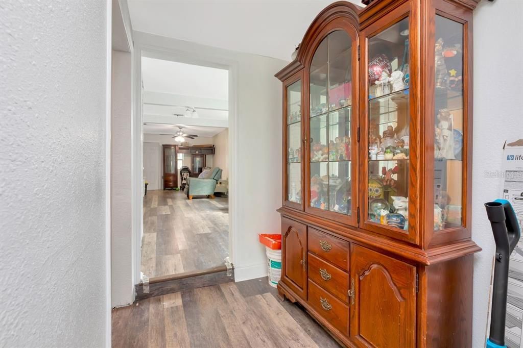 На продажу: $350,000 (3 спален, 2 ванн, 1485 Квадратных фут)