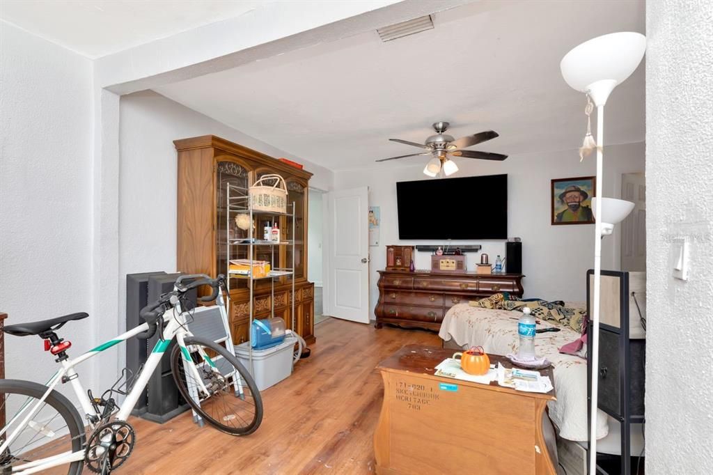 На продажу: $350,000 (3 спален, 2 ванн, 1485 Квадратных фут)