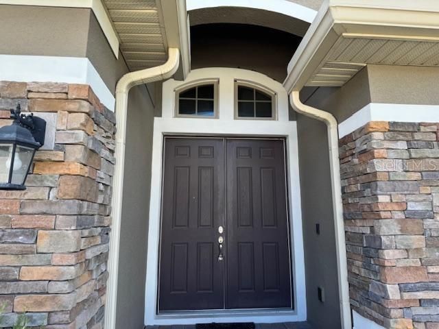 For Rent: $2,700 (4 beds, 3 baths, 2531 Square Feet)